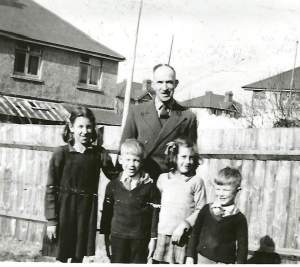 White family Meadowmead ave C1949